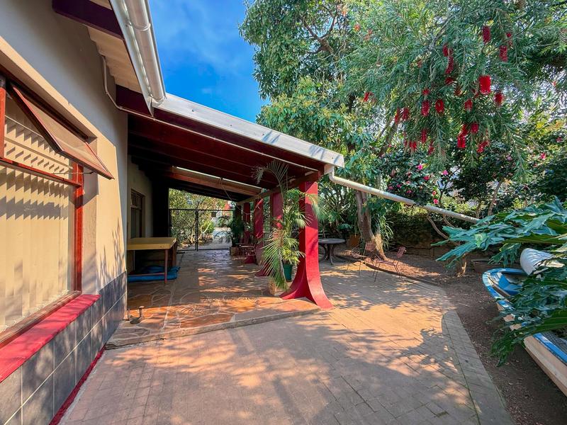 6 Bedroom Property for Sale in Denneoord Western Cape